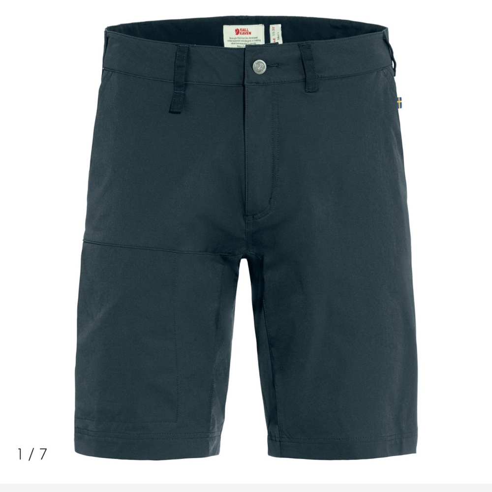 NAVY FJALLRAVEN ABISKO LITE SHORTS M size 32